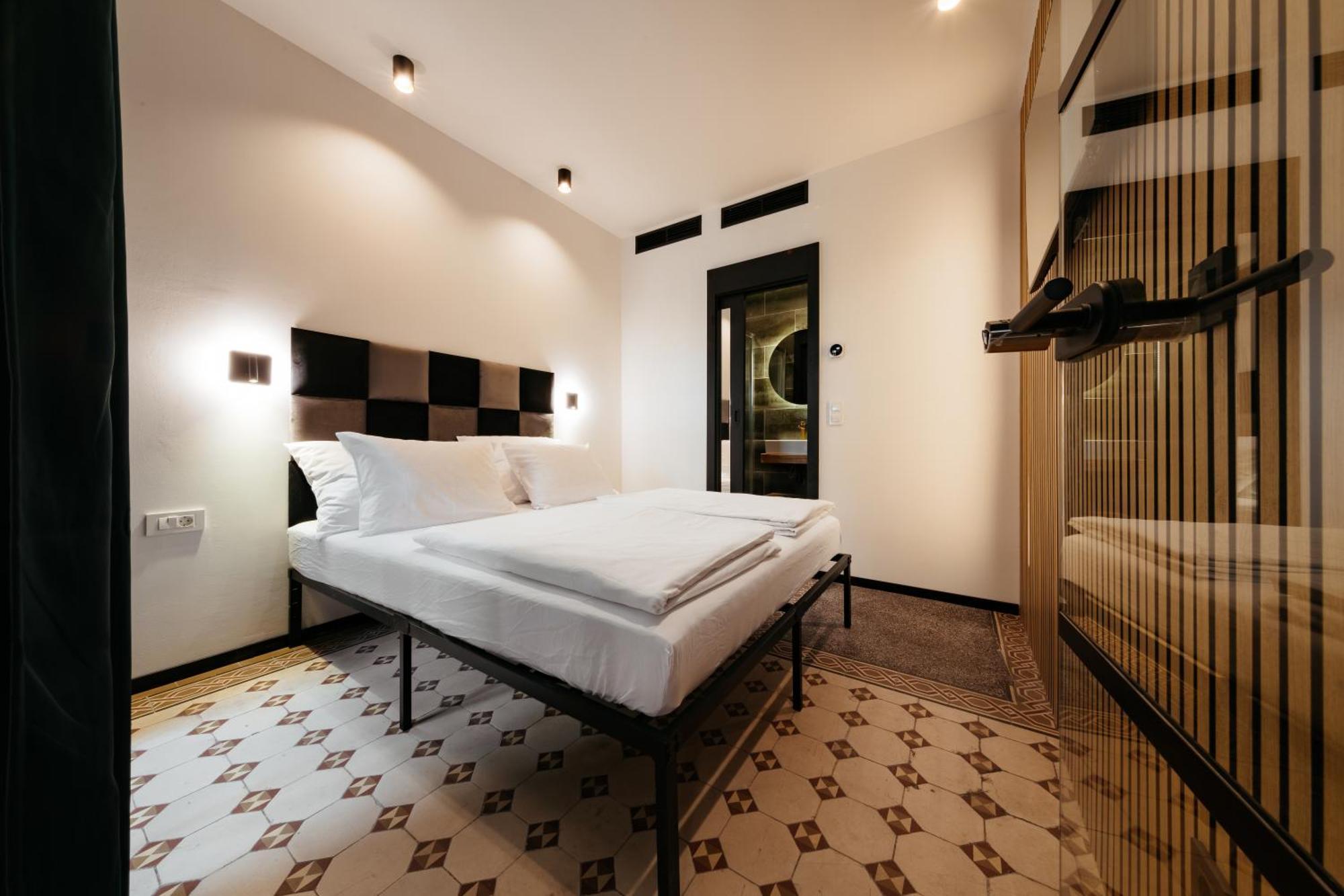 Main Square Apartments & Rooms Maribor Buitenkant foto